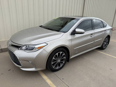 2018 Toyota Avalon Hybrid XLE Premium