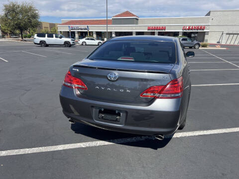 2008 Toyota Avalon XL