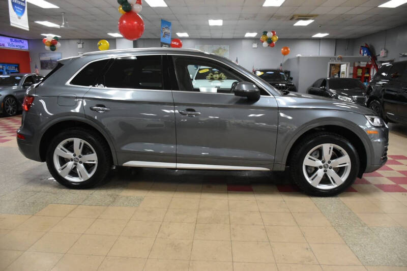 2018 Audi Q5 2.0T quattro Premium Plus