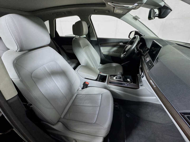 2022 Audi Q5 quattro S line Premium 45 TFSI