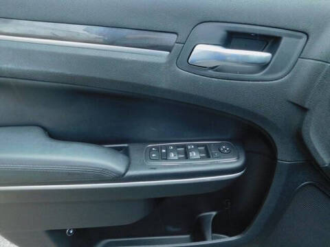 2021 Chrysler 300 Touring