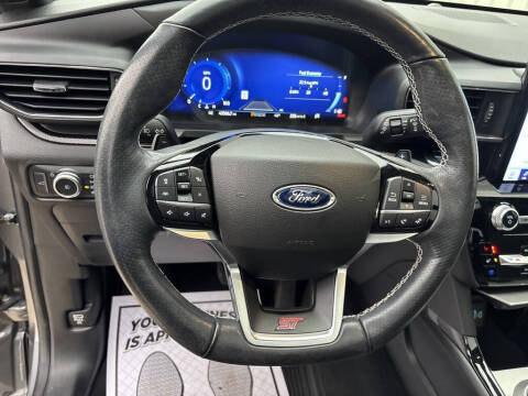 2022 Ford Explorer ST