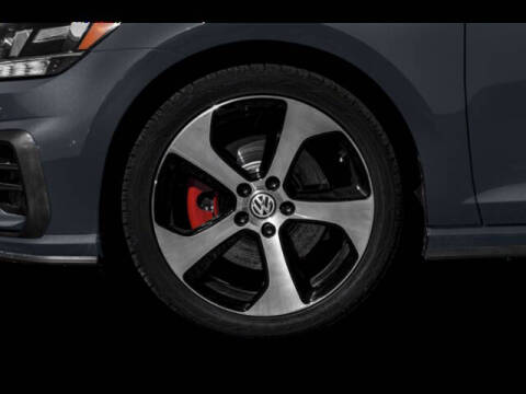 2018 Volkswagen Golf GTI S