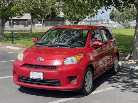 2013 Scion xD