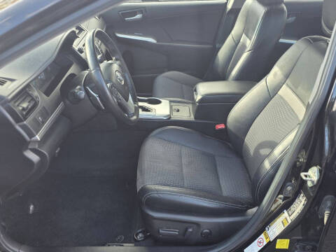 2014 Toyota Camry SE