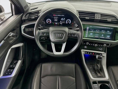 2023 Audi Q3 quattro S line Prem Plus 45 TFSI