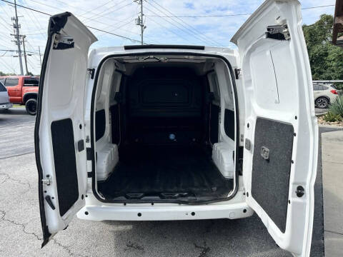 2021 Nissan NV200 SV