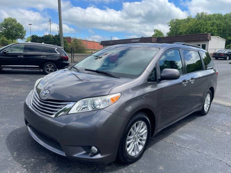 2015 Toyota Sienna