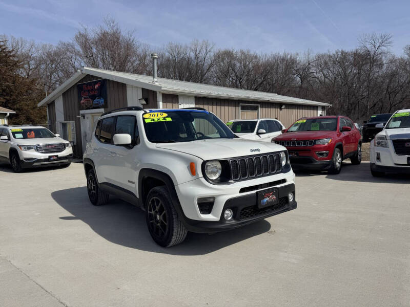 2019 Jeep Renegade for sale at Victor's Auto Sales Inc. in Indianola IA