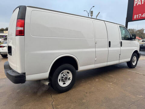 2018 GMC Savana 2500