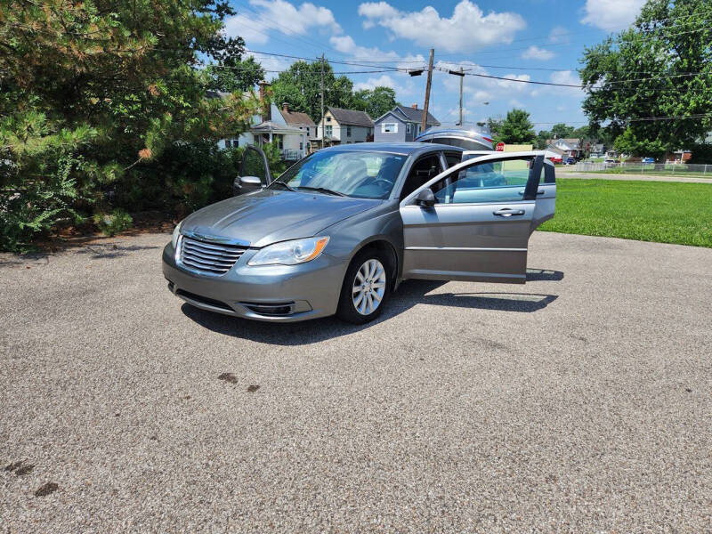 2012 Chrysler 200 Touring