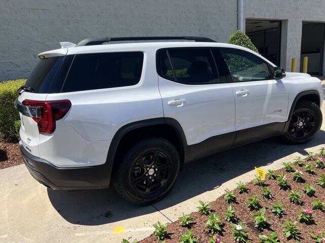 2021 GMC Acadia AT4