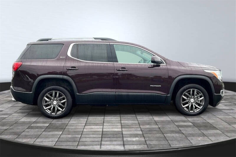2017 GMC Acadia SLT-1