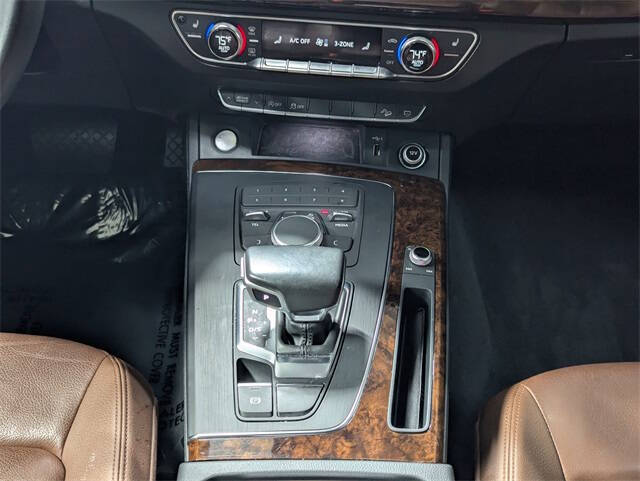 2019 Audi Q5 quattro Premium 45 TFSI