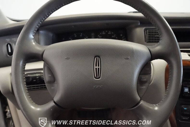 1997 Lincoln Mark VIII