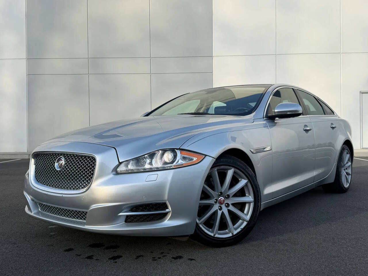 Silver 2015 Jaguar XJ Base AWD 4dr Sedan 2