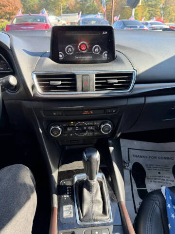 2017 Mazda MAZDA3 Grand Touring