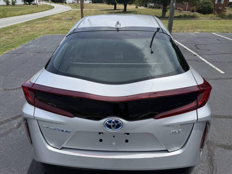 2020 Toyota Prius Prime XLE