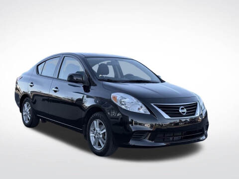 2014 Nissan Versa 1.6 SV
