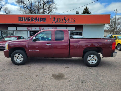 2008 Chevrolet Silverado 1500 for sale at RIVERSIDE AUTO SALES in Sioux City IA