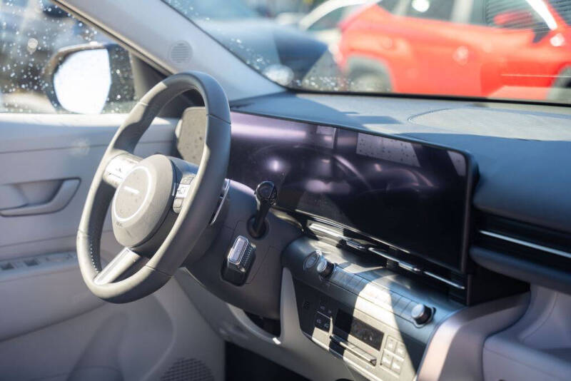 2025 Hyundai Kona SEL Convenience