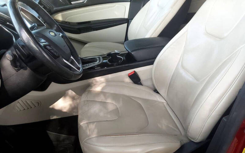 2017 Ford Edge Titanium
