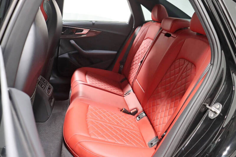 2023 Audi S4 3.0T quattro Prestige