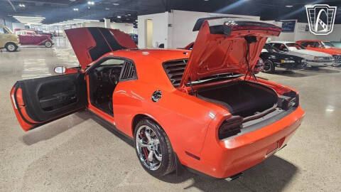 2009 Dodge Challenger SRT8