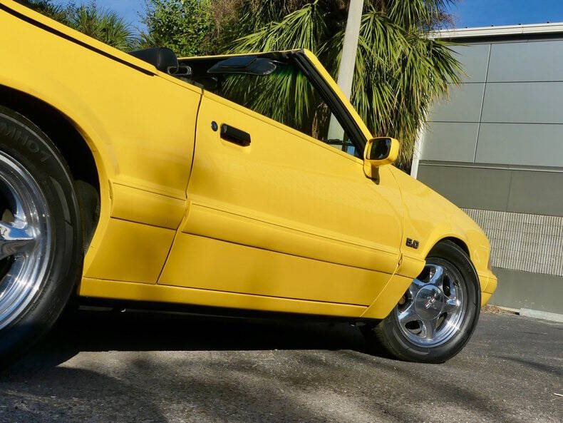 1993 Ford Mustang LX 5.0