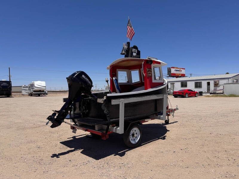 2024 Mini Tug Boat 10x4