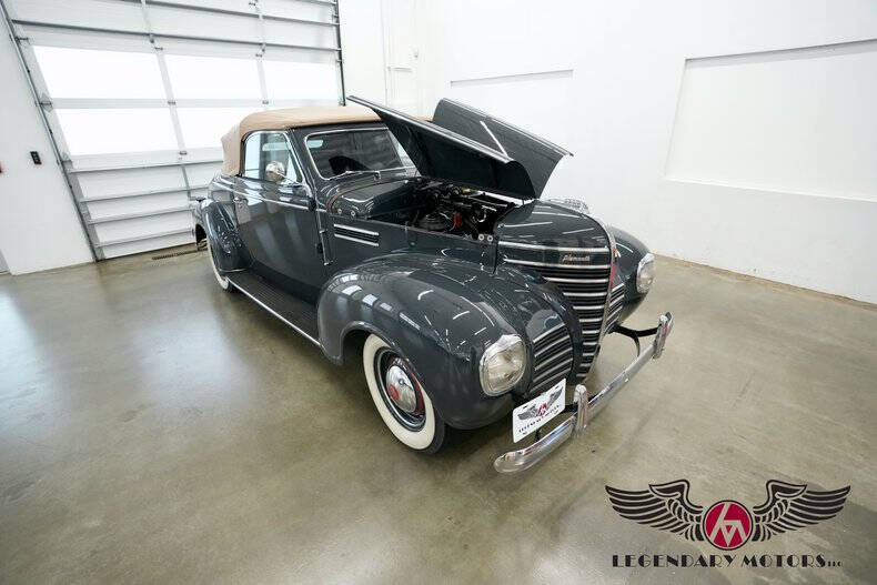 1939 Plymouth P8