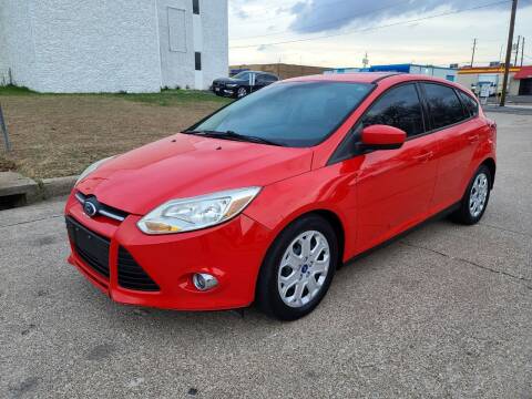 2012 Ford Focus for sale at DFW Autohaus in Dallas TX