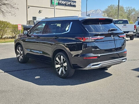 2025 Mitsubishi Outlander SEL Platinum Edition