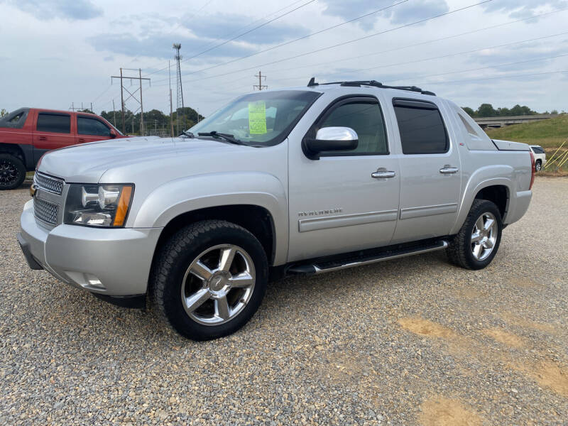 2012 Chevrolet Avalanche for sale at TNT Truck Sales in Poplar Bluff MO