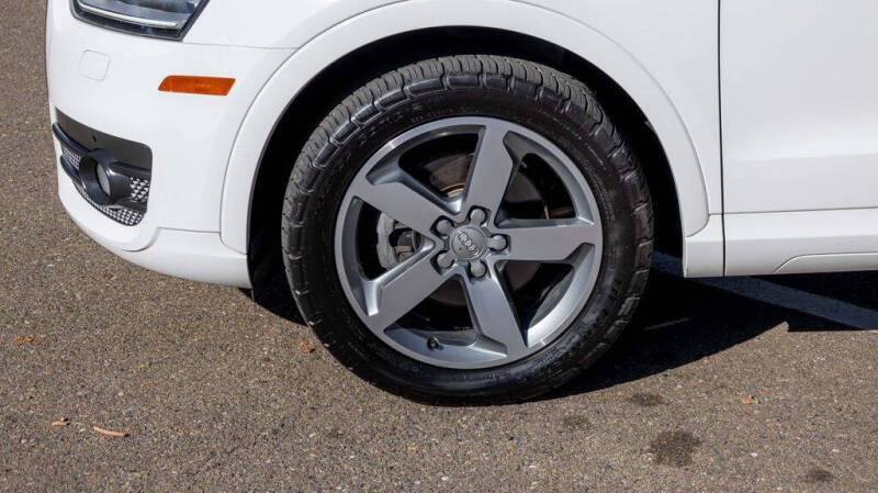 2015 Audi Q3 2.0T Premium Plus