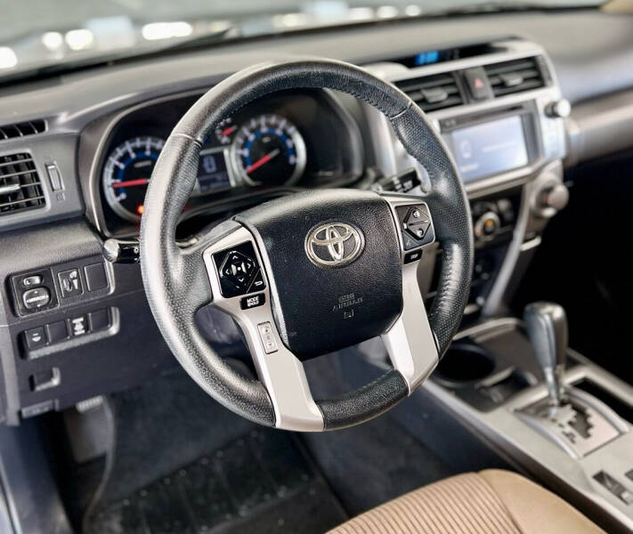 2017 Toyota 4Runner SR5
