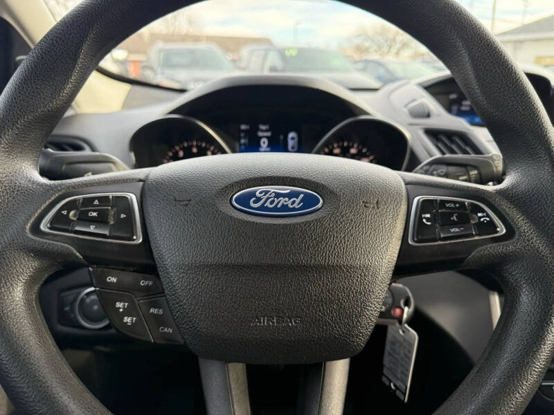 2019 Ford Escape S