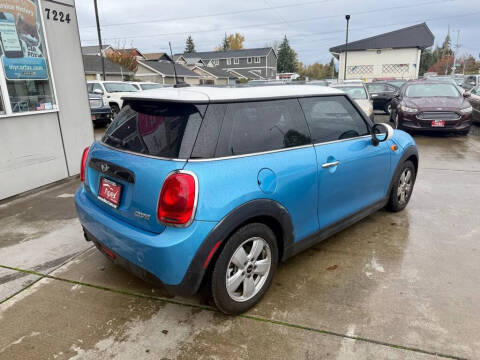 2016 MINI Hardtop 2 Door Cooper