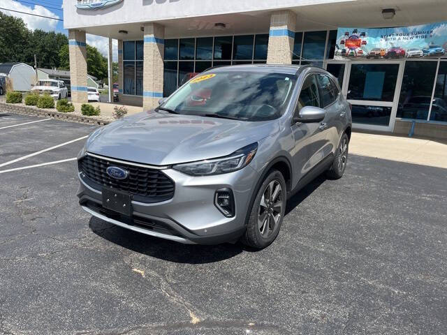 2023 Ford Escape Platinum