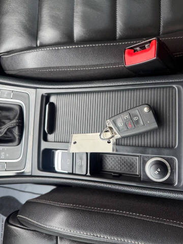 2015 Volkswagen Golf R 4Motion