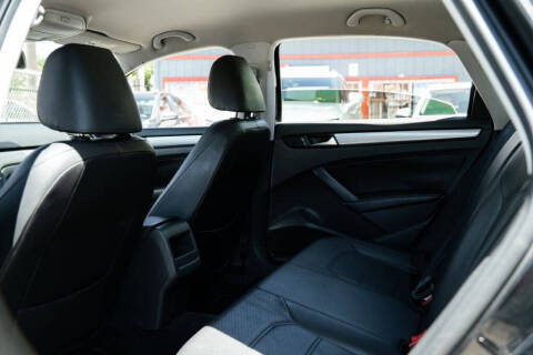 2013 Volkswagen Passat