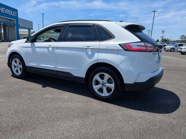 2021 Ford Edge SE