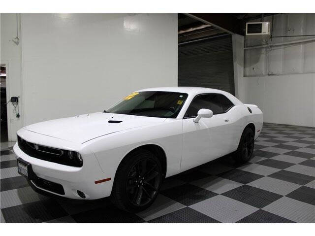 2021 Dodge Challenger SXT