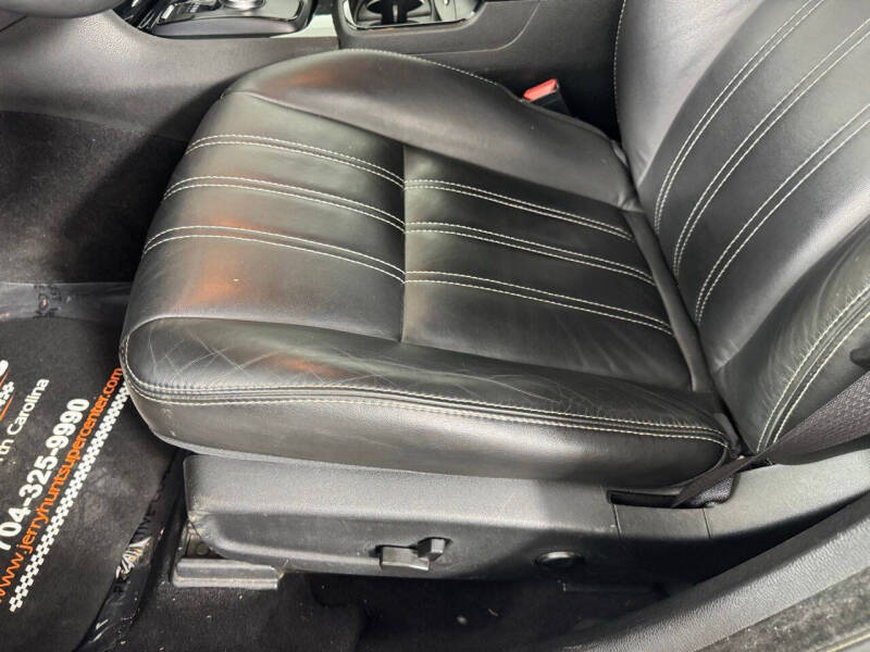 2021 Chrysler 300 S V6