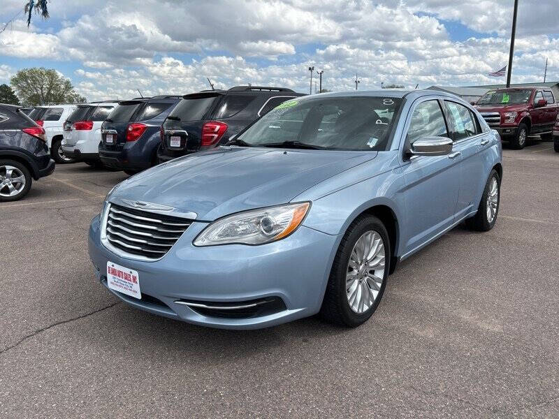 2012 Chrysler 200 for sale at De Anda Auto Sales in South Sioux City NE