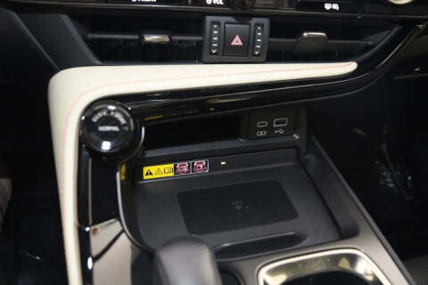 2022 Lexus NX 350h Premium