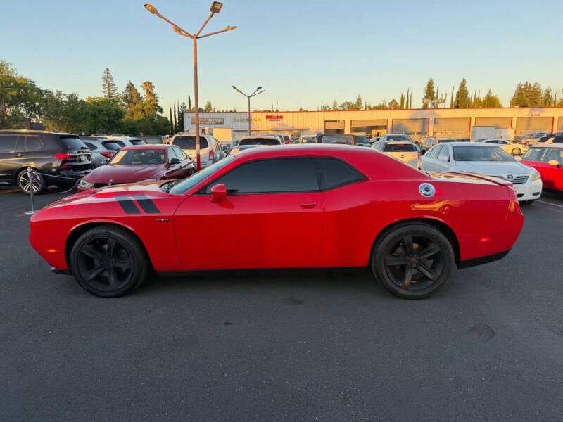 2017 Dodge Challenger R/T