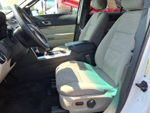 2015 Ford Explorer