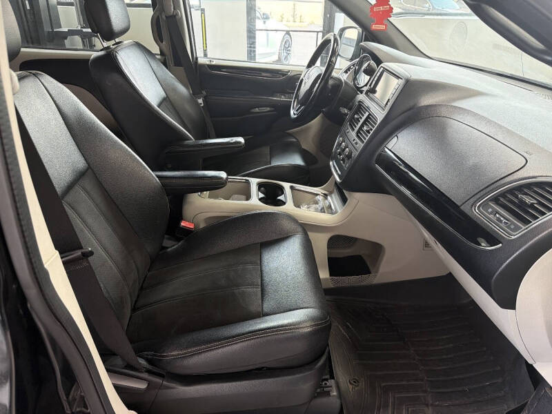 2020 Dodge Grand Caravan SXT