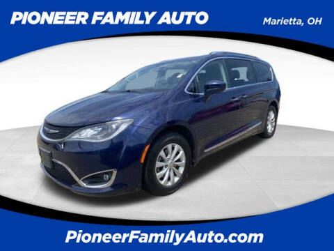 2019 Chrysler Pacifica for sale at Pioneer Family Preowned Autos of WILLIAMSTOWN in Williamstown WV